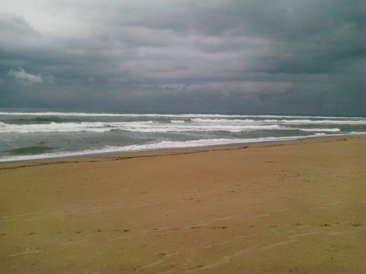 Puri Beach :awesome weather and water